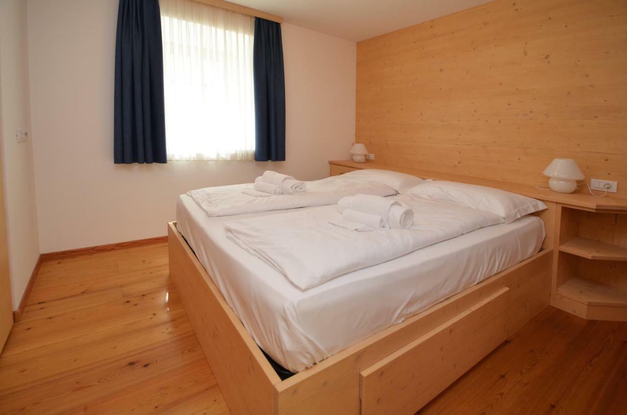 Aurturist Dobbiaco Roulette Lägenhet Exteriör bild